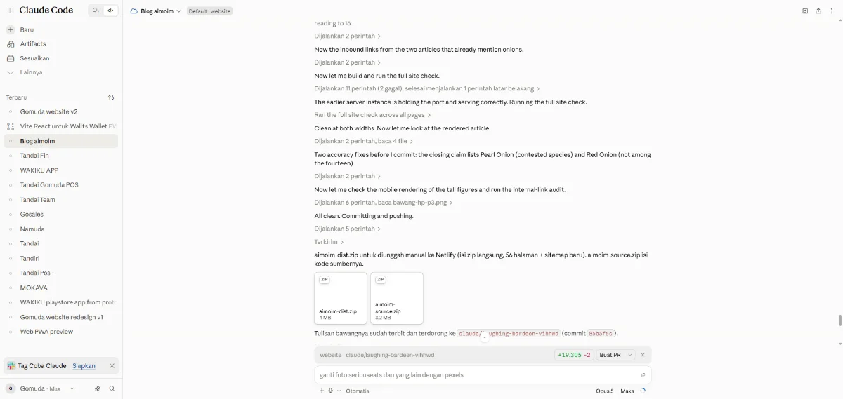 Jendela Claude Code: di kiri daftar proyek seperti Blog aimoim, Tandai Fin, WAKIKU APP, dan Gosales; di kanan riwayat pengerjaan beserta dua berkas zip hasil build yang siap diunduh.